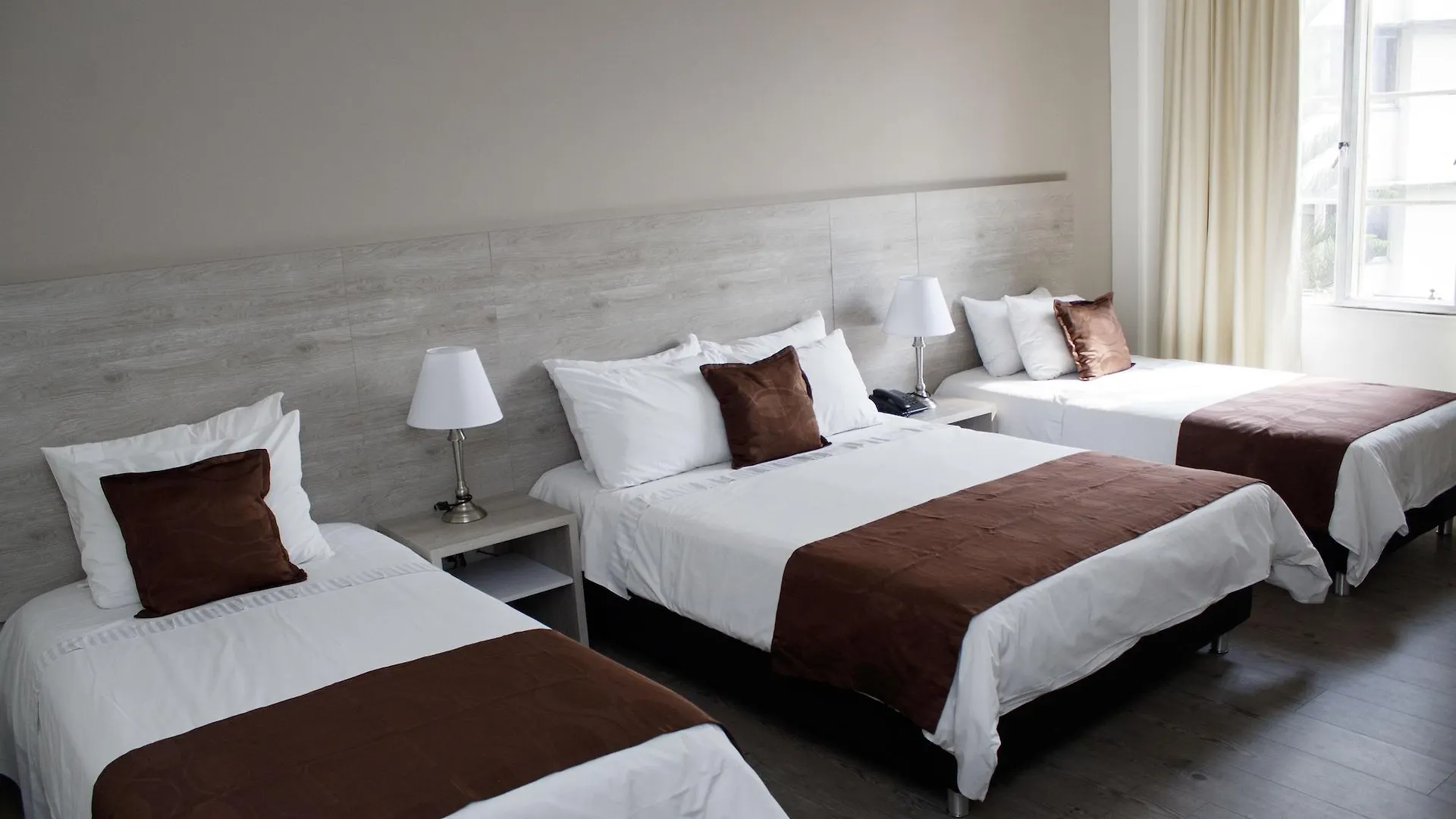 Hotel Nutibara Medellín 3*,